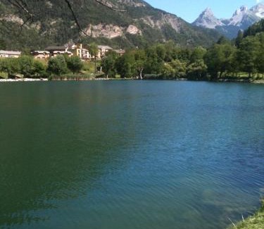 Le Lauzet-Ubaye Hotel | Le Relais du Lac