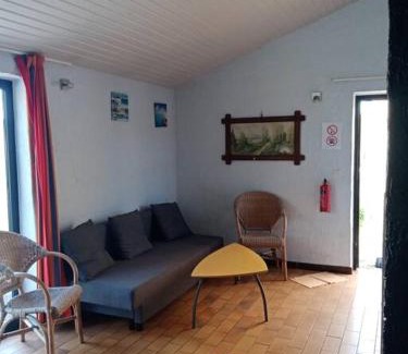 Virton House | Le repaire des renards Vallée de Rabais