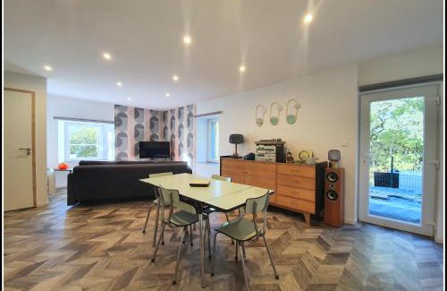 Eloyes Apartment | LE RETRO