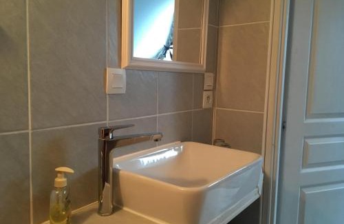 Amfreville-la-Campagne House | Le Saint Aubin- Maison d hôtes dans ce monastère du 16 siècle