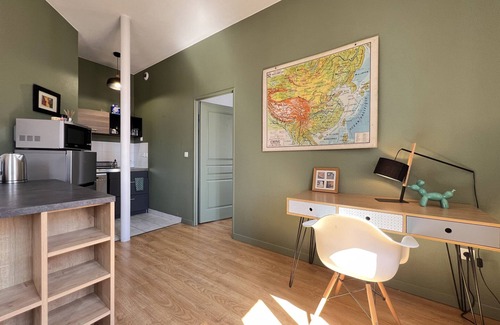 Les Chalets - Saint-Aubin - Saint-Etienne Apartment | Le Saint-Aubin : élégant T2 près des Ramblas