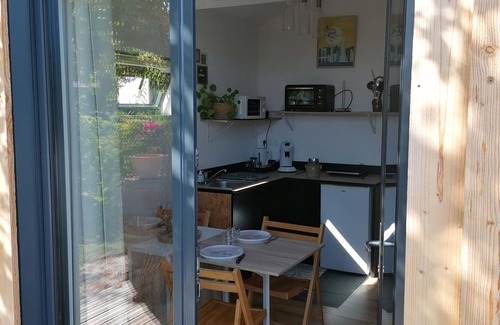 Ambares-et-Lagrave Bed & Breakfast | Le Studio, au Calme Proche de Bordeaux