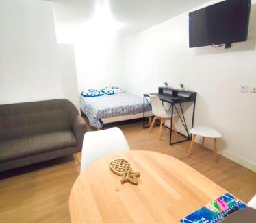 Montaubert - Rille - Saint-Sulpice Apartment | Le studio du château