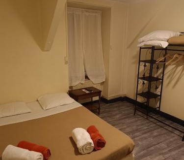 Precy-sous-Thil Hotel | Le Terminus