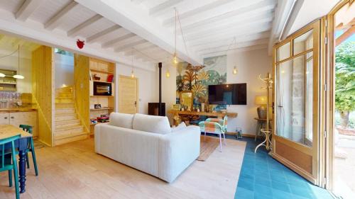 Prisse House | Le Tinailler Grand Standing au Cœur des Vignes