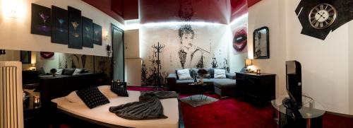Liege Hotel | Le Vénitien