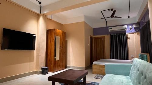 Sualkuchi Apartment | Leafyinn-Premium Studio Room