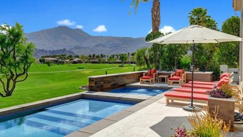 La Quinta Villa | Legends by AvantStay Stunning Golf Villa Featuring Spa Pool Fire-Pit