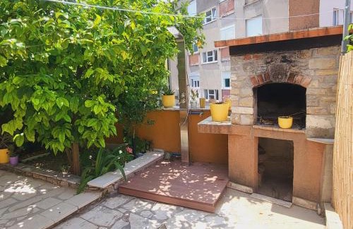 Bacvice Apartment | Lemon garden Apartmant