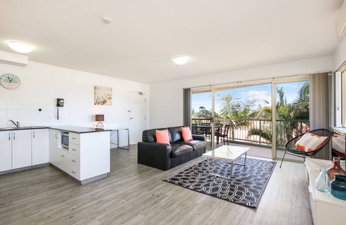 North Creek Apartment | Lennox Beach Resort