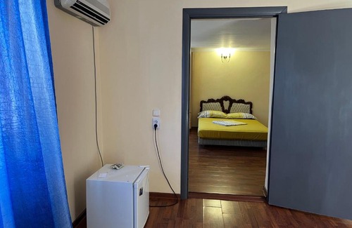 Gagra House | Leo Guesthouse