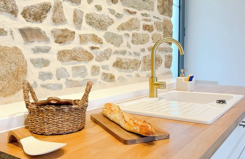 Saint-Georges-de-Grehaigne House | Leon's House