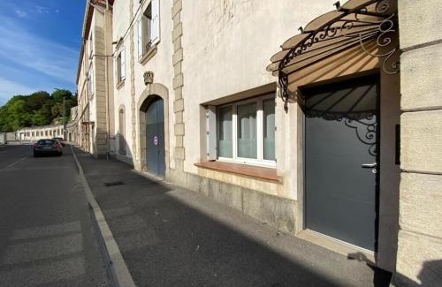 Vals-les-Bains House | Les 5 Sources