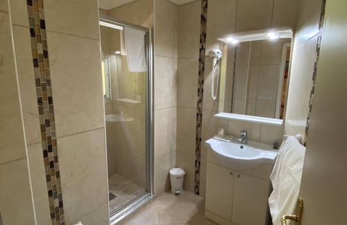 Tourrettes-sur-Loup Hotel | Les Belles Terrasses