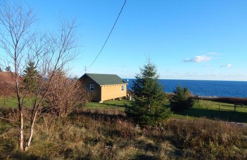 Sainte-Therese-de-Gaspe Ski Chalet | Les Chalets Brise-de-Mer