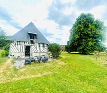 Le Mesnil-Simon House | Les crins de Nature 2-5p - Haras de la Varende