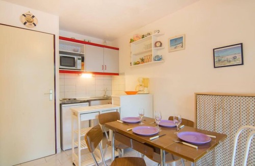 La Petite Motte Apartment | Les Cyprianes by Interhome