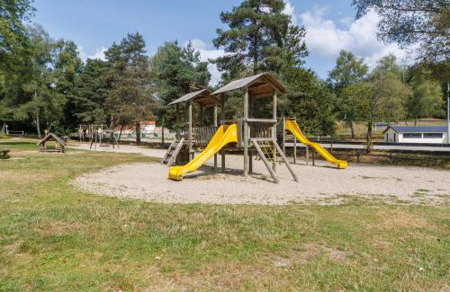 Saint-Remy-Sur-Durolle Ski Chalet | Les Demeures du Lac