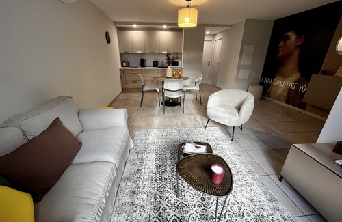 City of Carcassonne Apartment | Les demoiselles de la tour with terrace