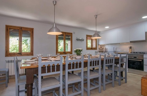 Castellnou de Bages House | Les Fonts La Vila D'argençola 6 people