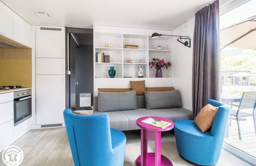 Jassat House | Les Gîtes du Lac Chambon - 3