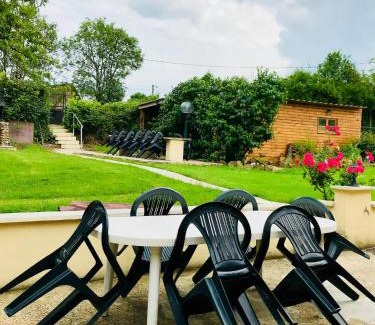 Saint-Denis-d'Authou House | Les gites de la maison lierue