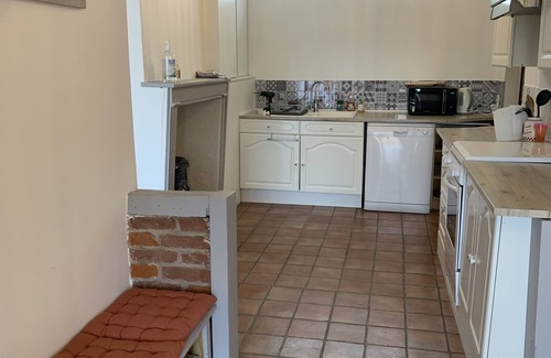 Monteaux House | Les Glycines, charming 3-star gîte in the Loire Valley with heated swimming pool.