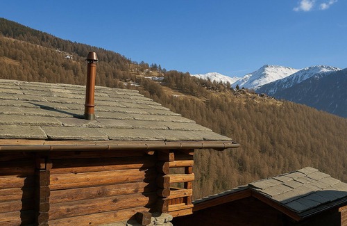 Mase Ski Chalet | Les Mayens d'Adrien - The discreet luxury of an unspoilt Chalet in Val d'Hérens
