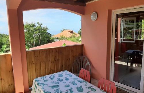 Les Anses-d'Arlets Hotel | Les Monts Arlésien