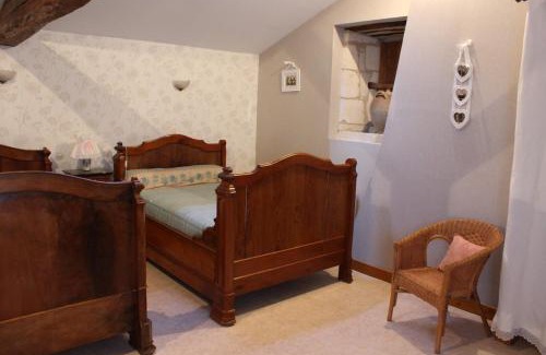 Avanton House | Les Noyers - Maison typique du Poitou - Calme et paisible - Proche du Futuroscope