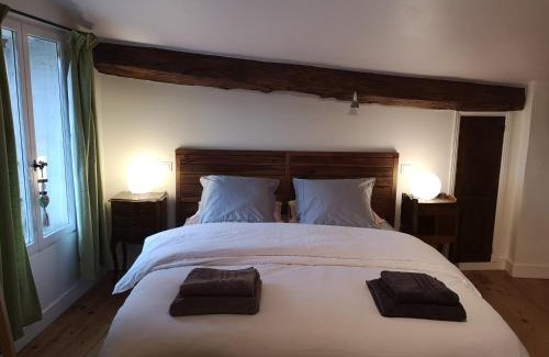 Saint-Estephe House | Les Ombelles