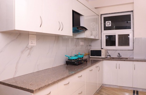 Vasant Kunj Apartment | LET'STAY VASANTKUNJ DELHI