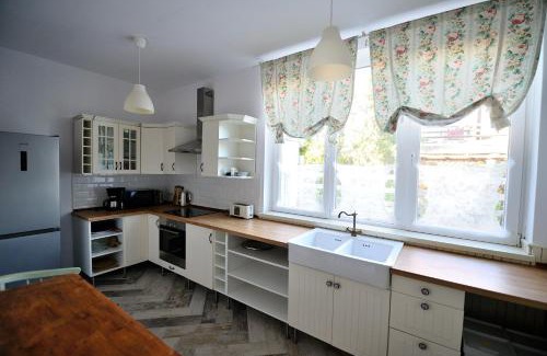 Balatonlelle House | Levendula ház - Rosie Home