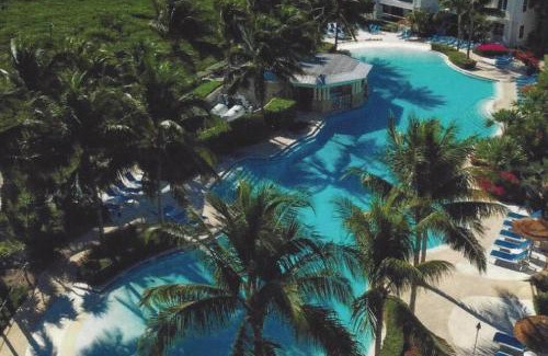 Rock Harbor House | LICENSED MGR - 4/3.5 MODERN VILLA - KEY LARGO'S MOST UPSCALE OCEANFRONT RESORT DESTINATION!
