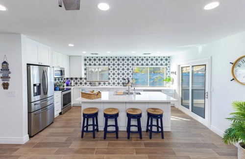 Gilbert House | Life can be a Beach