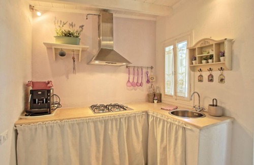 Katsimatika House | Lili Luxury Cottage in Ozias