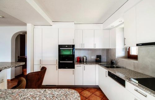 Gordola Apartment | Lilia Apartment by Quokka 360 - large flat with panoramic view of Locarno