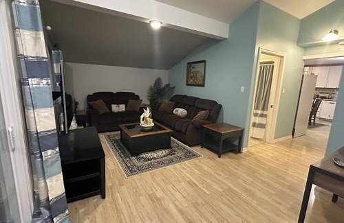 Manitoulin District Cottage | Lilly Lakehouse, Waterfront Cottage in Kagawong, Manitoulin Island