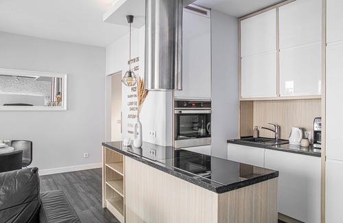 Gdansk City Center Apartment | Lily Apart - Waterlane Pool & Gym