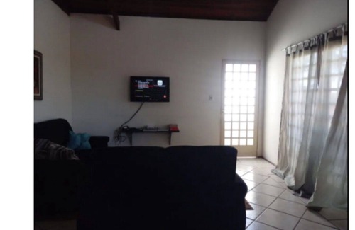 Brotas Cottage | LindaCasa 3qts,jdm,barbecue,fib optica HmOffice!