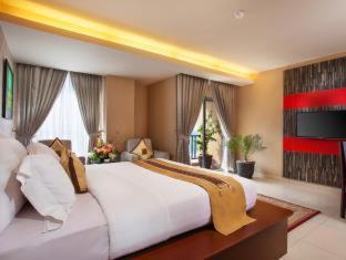 Manado City Centre Hotel | Lion Hotel & Plaza Manado