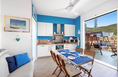 Pietra Ligure Apartment | LISA'S STYLISH TOP FLOOR FLAT DOUBLE POOL & BARBECUE