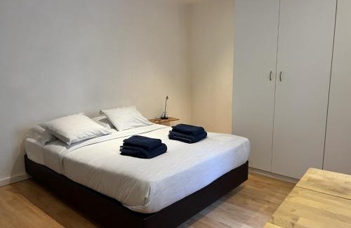 Santo Estevao Apartment | Lisbon Life Alfama III