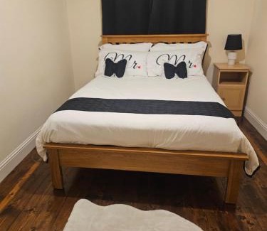 Listowel House | Listowel Town