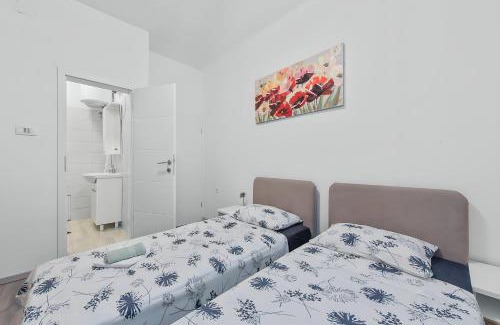 Rijeka House | Little flower in city center