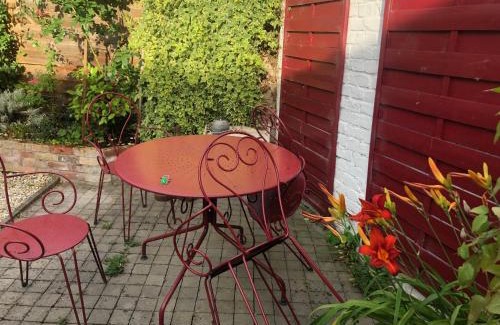 Sainghin-en-Melantois House | Little Home