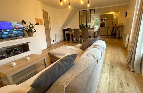 Montreuil Apartment | Little Paradise - Comfort and Quiet Getaway by the Eure