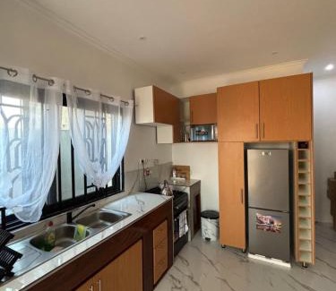 Gueima Apartment | Little White House