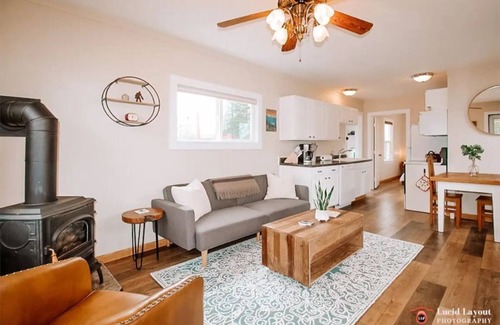 Snoqualmie House | Littlefoot