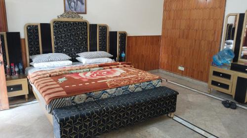 Islamabad House | Living Lodges Guest House